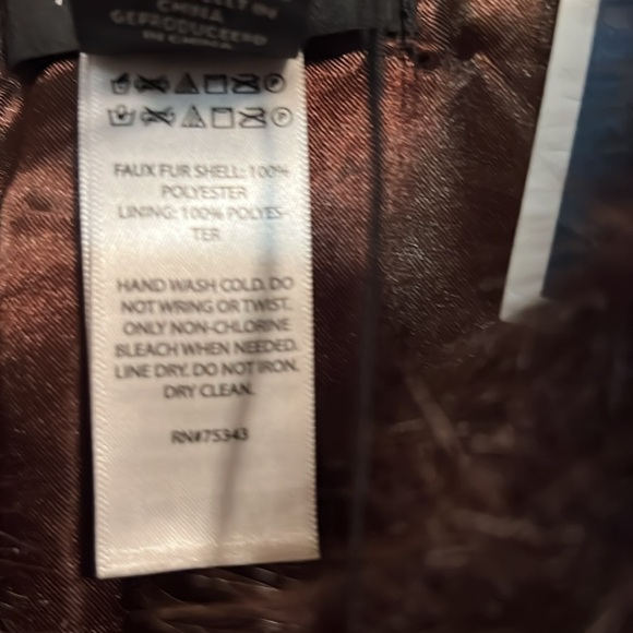 Tahari Women’s ASL Faux Fur Shrug Jacket One/Size Short - Picture 3 of 4